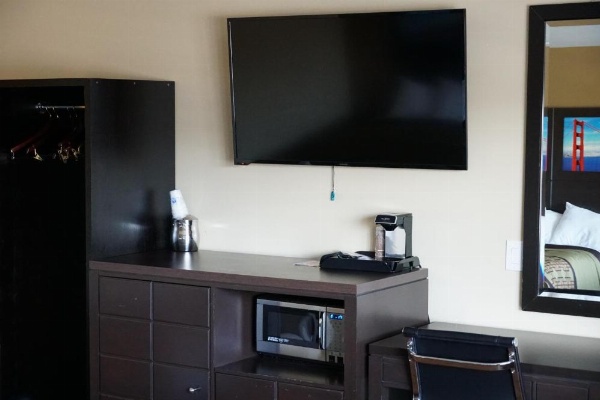 Muir Woods Lodge image 17